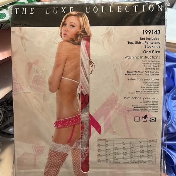 The Luxe Collection Three-Piece Lingerie Set Polka dot ruffled Set One Size - Picture 3 of 5